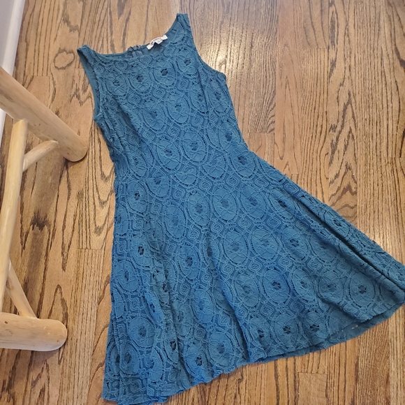 BB Dakota Dresses & Skirts - BB Dakota Lace Dress